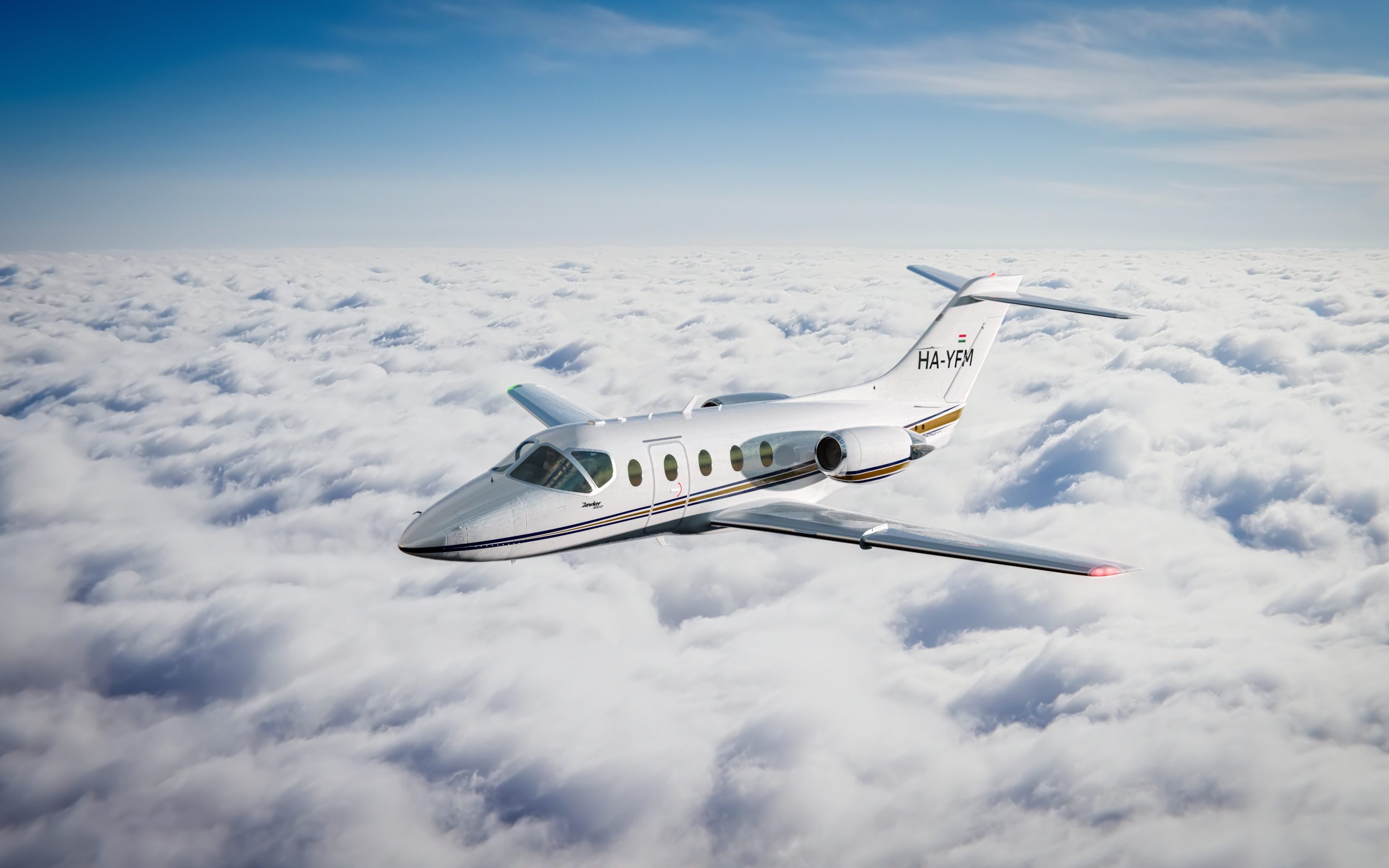Hawker_400_3